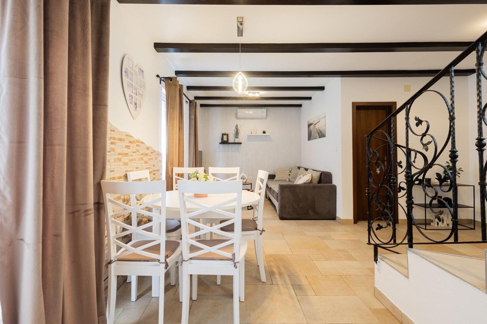 Villa Palanga Trogir Exterior foto